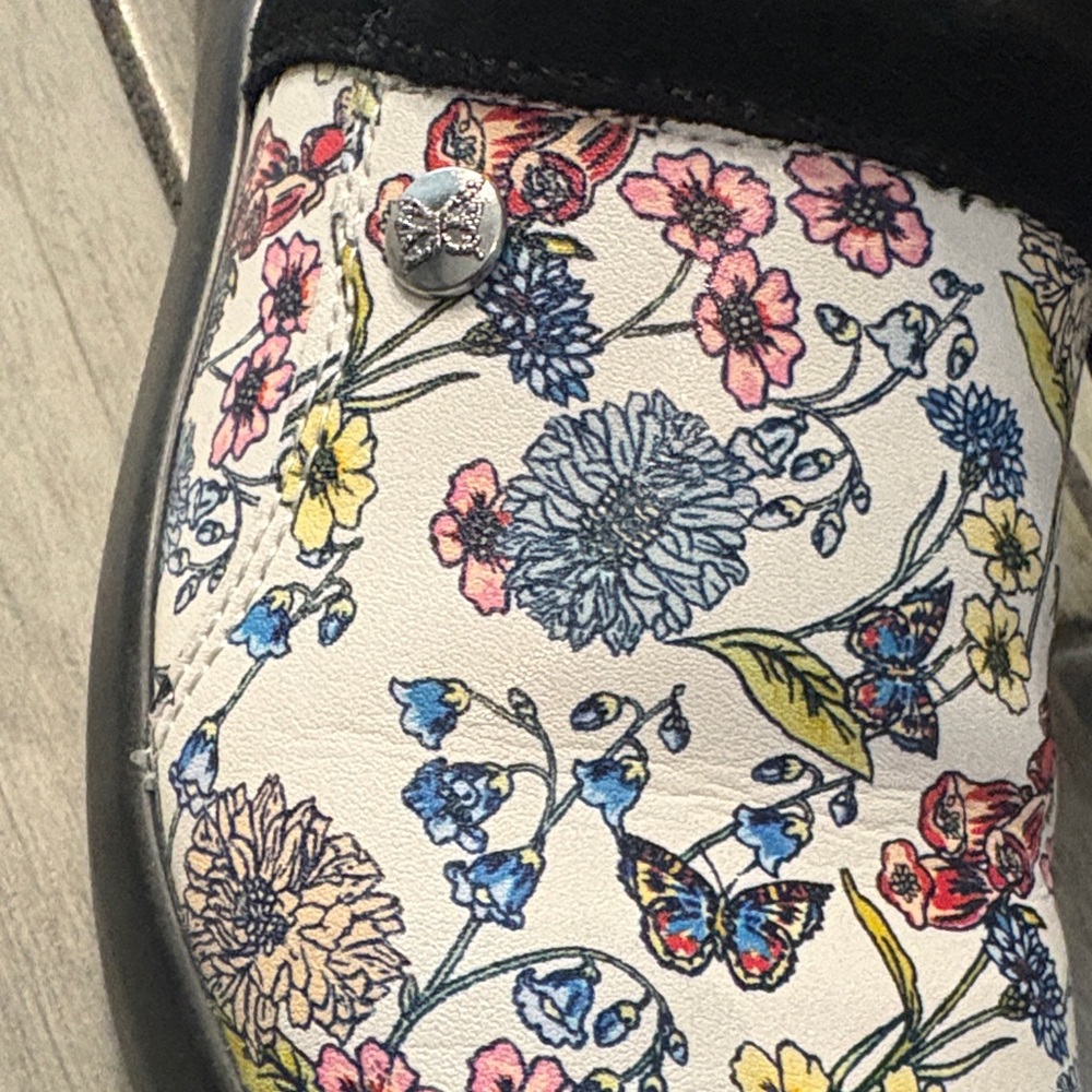 Alegria Clogs - Picture 3 of 6